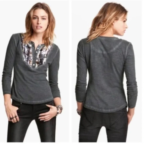 Free People Sequin Henley Top Medium Wash Gray Long Sleeve V-Neck Fairy Grunge - Picture 1 of 8